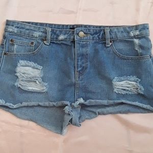 SHORT JEAN PANTS